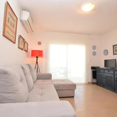 Apartment Gicd Maella Ii